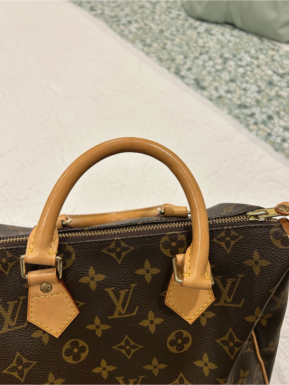 Louis Vuitton Speedy 25 Monogram Canvas Satchel - Brown with Tan Trim - Picture 6 of 15